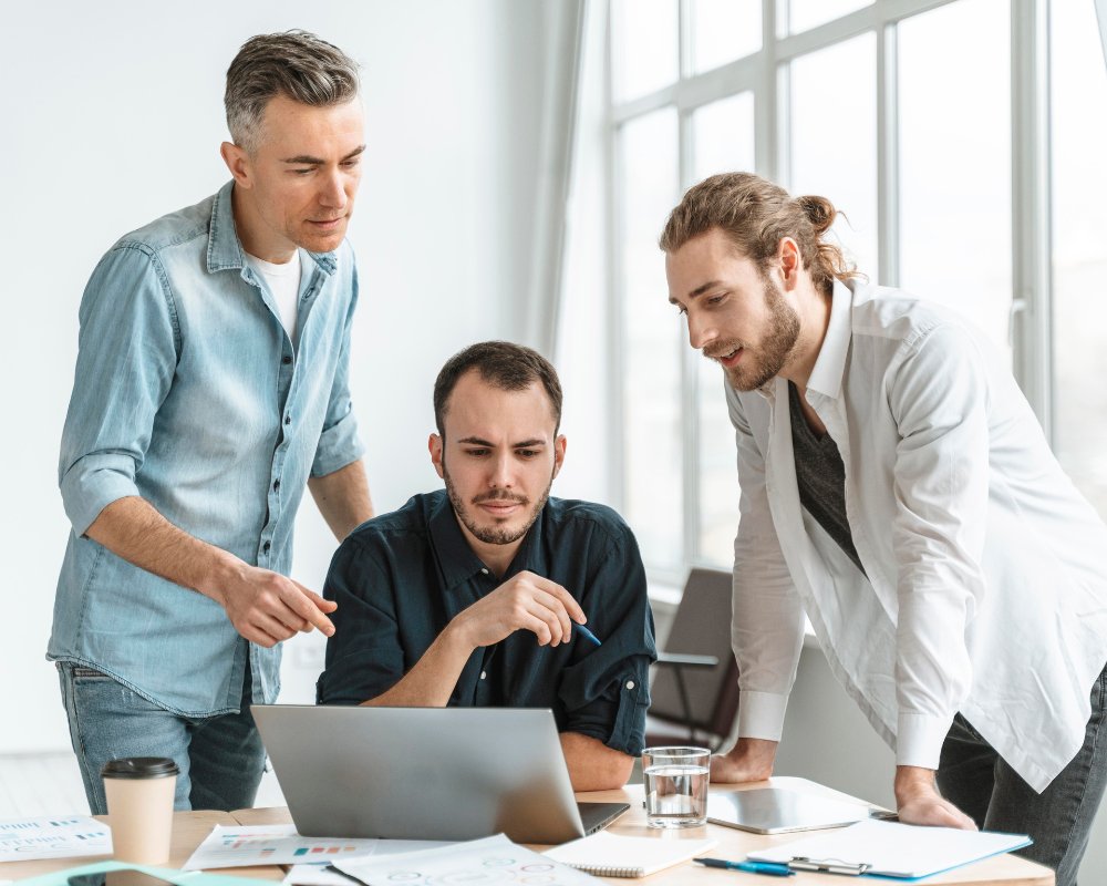 Business Team Gathering 1