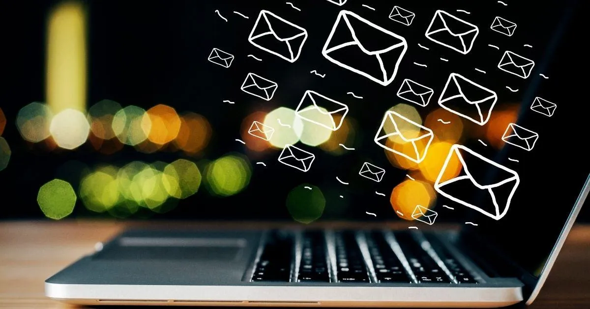 Laptop with email emoji 1